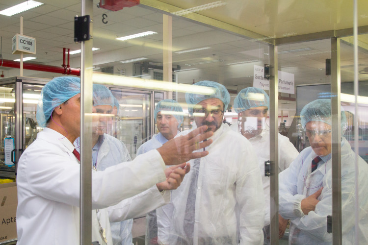 Visite de la Fondation Arthritis au Neubourg chez le Groupe APTAR ...
